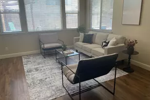 9219 Crowell Dr, Elk Grove, CA 95624 - Photo 3