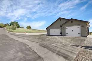 23595 N Mackville Rd, Clements, CA 95227 - Photo 7