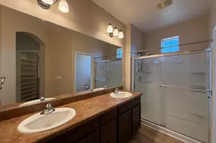 918 Castellona Dr, Newman, CA 95360 - Photo 25