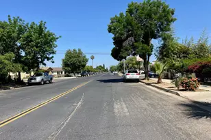 809 S B, Madera, CA 93638 - Photo 17