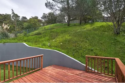 2 Twitter Court, Oakland, CA 94619 - Photo 27