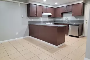 7206 Willowwest Ct, Sacramento, CA 95828 - Photo 5