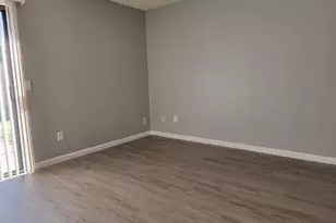 7206 Willowwest Ct, Sacramento, CA 95828 - Photo 7