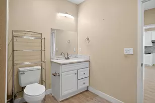 818 N 13th St, San Jose, CA 95112 - Photo 25