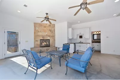 14700 N Locust Tree Road, Lodi, CA 95240 - Photo 47