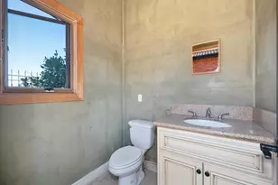 14700 N Locust Tree Rd, Lodi, CA 95240 - Photo 49