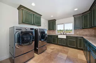 14700 N Locust Tree Rd, Lodi, CA 95240 - Photo 21