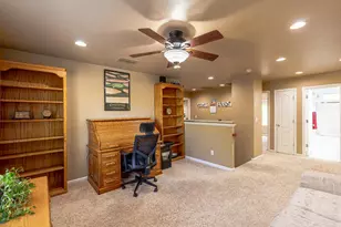 2154 Sterling Dr, Rocklin, CA 95765 - Photo 15