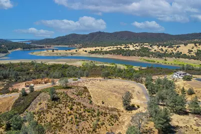 7828 Watermark Place, El Dorado Hills, CA 95762 - Photo 9