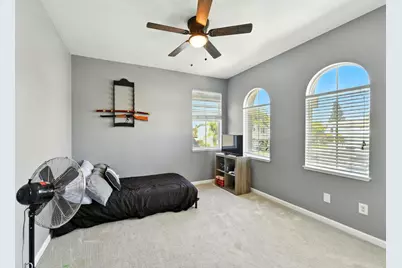 9452 Lyndley Plaza Way, Elk Grove, CA 95624 - Photo 33