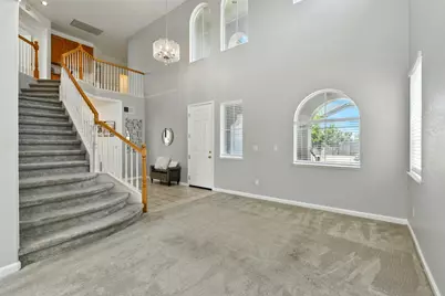 9452 Lyndley Plaza Way, Elk Grove, CA 95624 - Photo 9