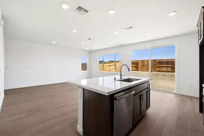 3389 Shaker Way, Sacramento, CA 95835 - Photo 3