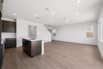 3389 Shaker Way, Sacramento, CA 95835 - Photo 5