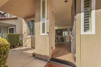 6439 Brook Hollow Circle, Stockton, CA 95219 - Photo 5