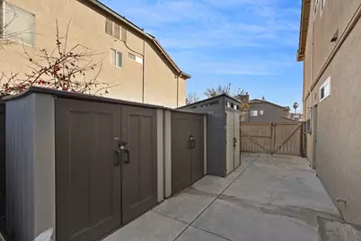 6439 Brook Hollow Circle, Stockton, CA 95219 - Photo 57
