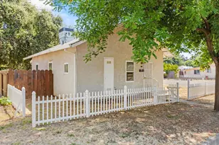 210 Indiana St, Gridley, CA 95948 - Photo 1
