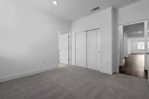 10327 Evangaline Wy, Elk Grove, CA 95757 - Photo 19