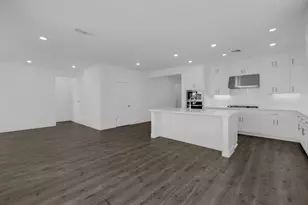 10327 Evangaline Wy, Elk Grove, CA 95757 - Photo 9