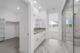 10327 Evangaline Wy, Elk Grove, CA 95757 - Photo 17