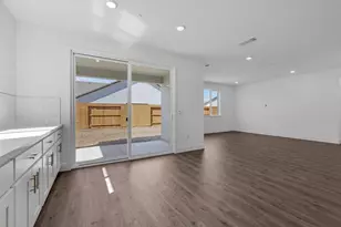 10327 Evangaline Wy, Elk Grove, CA 95757 - Photo 11