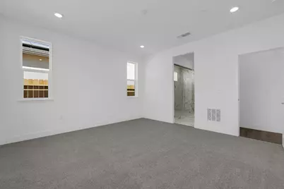 10327 Evangaline Way, Elk Grove, CA 95757 - Photo 13