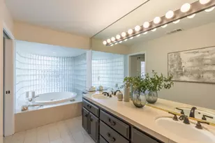 2500 Van Hoeks Cir, Modesto, CA 95356 - Photo 5