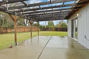 9033 Santa Maria Way, Stockton, CA 95210 - Photo 41