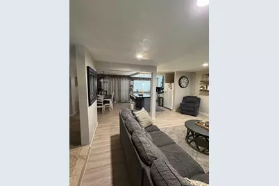 9125 Trujillo Way, Sacramento, CA 95826 - Photo 23