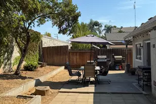 9125 Trujillo Way, Sacramento, CA 95826 - Photo 7