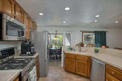 7412 Fox Hills Drive, Citrus Heights, CA 95610 - Photo 15