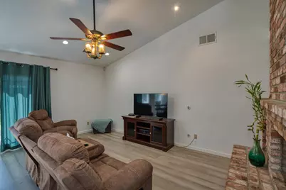 7412 Fox Hills Drive, Citrus Heights, CA 95610 - Photo 13