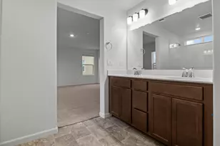 805 Ryton Ln, Patterson, CA 95363 - Photo 9