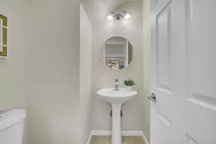 131 Accolade Dr, San Leandro, CA 94577 - Photo 17