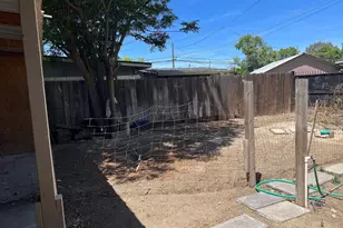 506 M St, Los Banos, CA 93635 - Photo 9