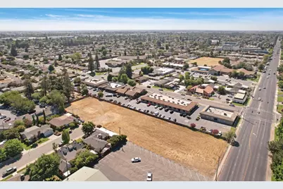 380 S Sunset Drive, Lodi, CA 95240 - Photo 3