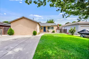 626 Mamilane, Modesto, CA 95351 - Photo 1