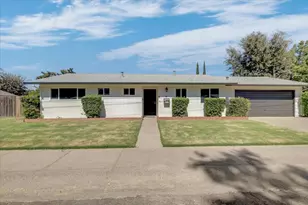 11 Clinton St, Yuba City, CA 95991 - Photo 1