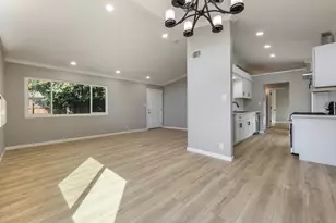 2351 Del Rio Dr, Stockton, CA 95204 - Photo 3