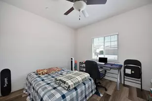 7905 Springarden Wy, Sacramento, CA 95828 - Photo 21