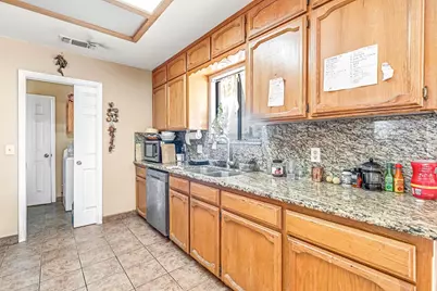 30550 Avenue 20 1/2, Madera, CA 93638 - Photo 11