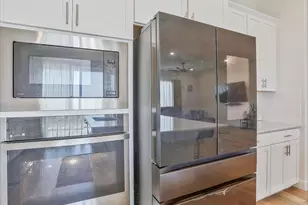 5072 Gold Rush Dr, Folsom, CA 95630 - Photo 9