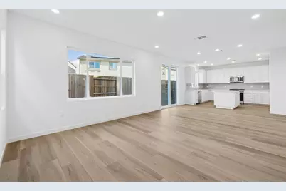 2561 Constellation, Roseville, CA 95747 - Photo 5