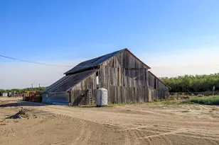 4319 S Walnut Rd, Turlock, CA 95380 - Photo 3