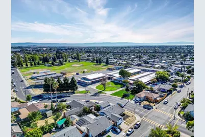 27781 Dickens Ave, Hayward, CA 94544 - Photo 37