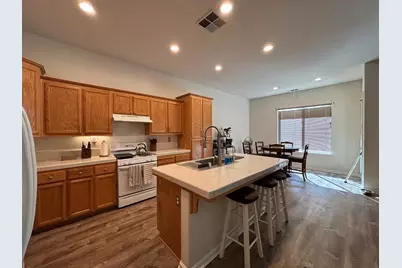 2271 Corsico Court, Los Banos, CA 93635 - Photo 9