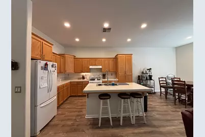 2271 Corsico Court, Los Banos, CA 93635 - Photo 11