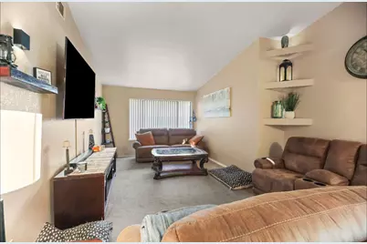 9812 Sandy Creek Way, Stockton, CA 95209 - Photo 23