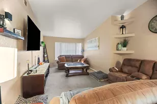 9812 Sandy Creek Way, Stockton, CA 95209 - Photo 23