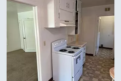 301 E Morris Avenue, Modesto, CA 95355 - Photo 15