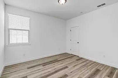 2352 Bronze Star Way, Sacramento, CA 95818 - Photo 27